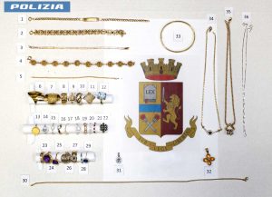 Truffa ad anziana - La refurtiva recuperata