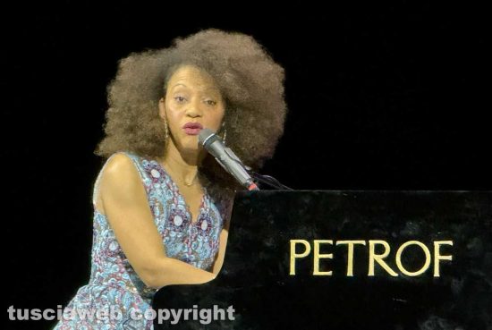 Teatro dell'Unione - Jany McPherson cantante cubana