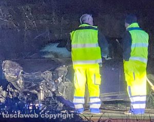 Montefiascone - Frontale tra due auto sulla Cassia nord