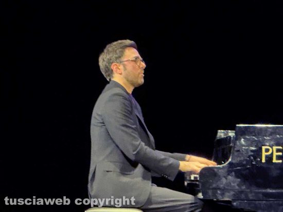 25esima edizione del Tuscia in Jazz for SLA -  Julian Oliver Mazzariello