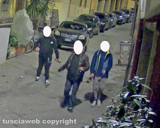 Viterbo - Scritte sataniche a San Faustino, in tre denunciati a piede libero