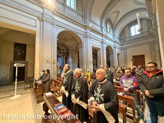 La messa di riparazione celebrata da don Flavio Valeri