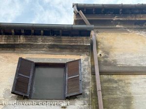 Viterbo - via San Pietro - grondaia del palazzo Doria Pamphili