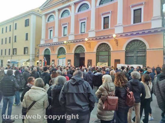 Civitavecchia - Il presidio per dire no al biodigestore