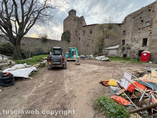 Viterbo - Ex chiesa delle Fortezze - Il cantiere