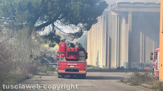 Bagnoregio - Incendio allo stabilimento ex Alta