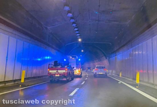 Tamponamento e lunghe file sulla superstrada Umbro - Laziale