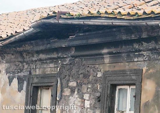 Viterbo - Via San Pietro - Il tetto crollato del palazzo Donna Olimpia Pamphili