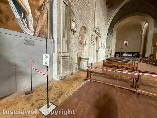 Viterbo - Travi imbarcate e una lesionata, limitato l’accesso alla chiesa della Verità