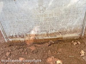 Montefiascone - La lapide in ricordo dei granatieri