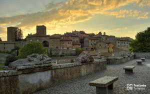 Tuscania - Tramonto Regina