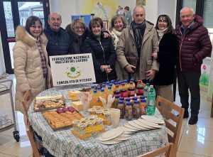 Viterbo - I maestri del lavoro in visita alle piccole suore della Sacra Famiglia di Viterbo