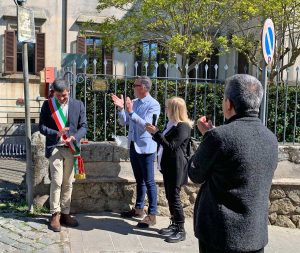 Oriolo Romano - Piazza Santacroce intitolata a Nicholas Green