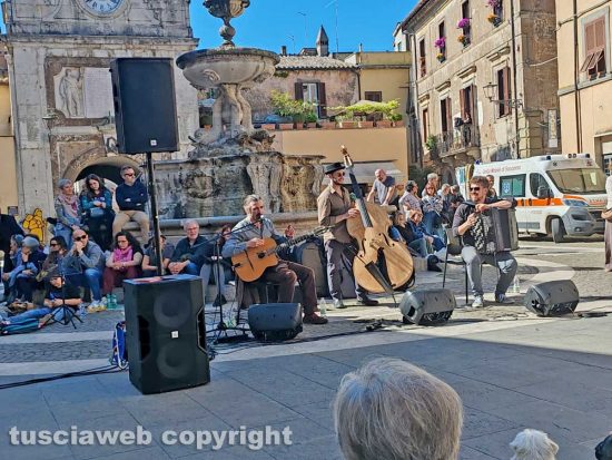 Tuscia in Jazz for Sla - Pasquetta Guitar Meeting a Sutri