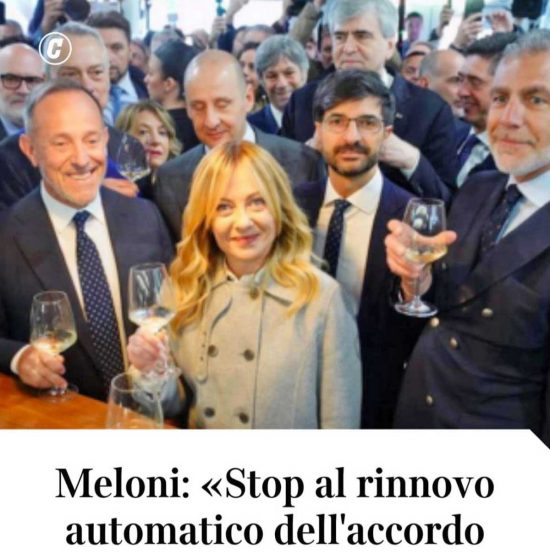 Il brindisi al Vinitaly - La prima pagina del Corriere della Sera