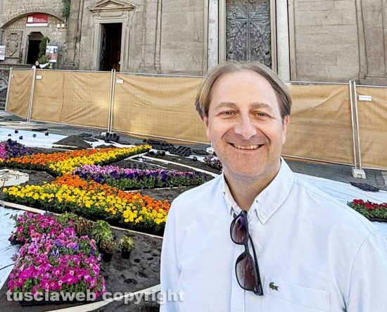 San Pellegrino in fiore prende forma - Piazza San Lorenzo - Christian Ciucciarelli