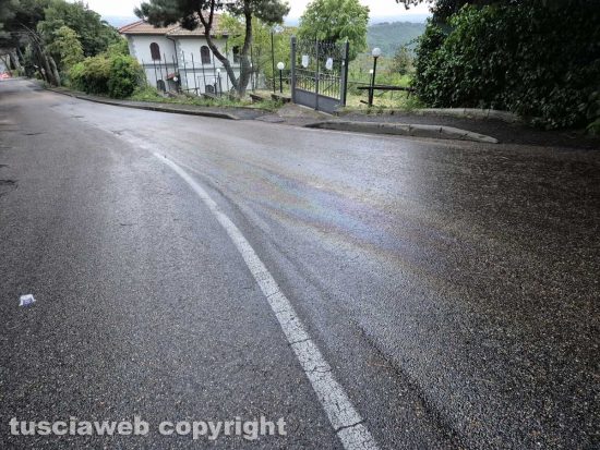 Montefiascone - Veicolo perde gasolio - Il tratto di via Bandita interessato