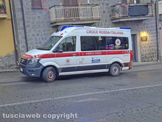 Montefiascone - Donna non risponde in casa - L'intervento del 118