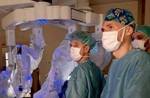 Viterbo - Prime 30 procedure di chirurgia robotica per l'équipe di Chirurgia generale e oncologica del Santa Rosa