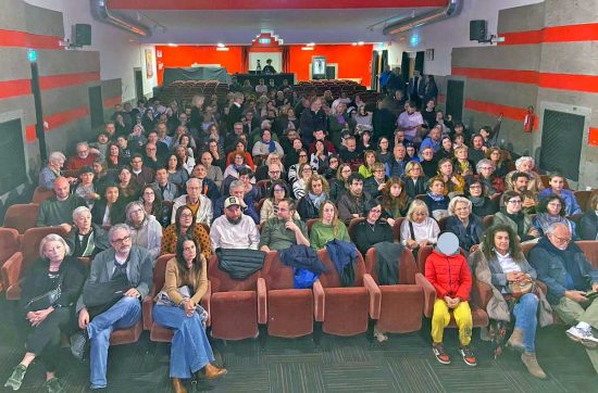Viterbo - La prima di "The Sea" al Teatro San Leonardo