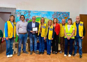 Tarquinia - Il Lions Club dona materiale per il Centro Alzheimer