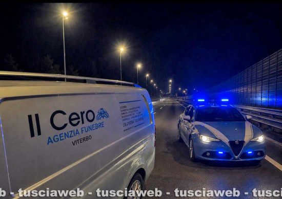 Motociclista muore sulla superstrada, traffico bloccato in direzione Orte