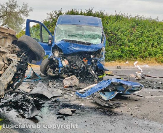 Capodimonte - Frontale su strada Verentana