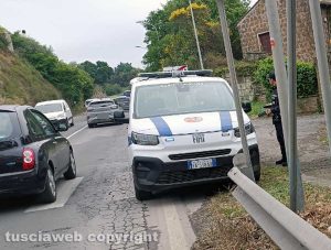 Vetralla - Tamponamento tra due auto all'incrocio per Mazzocchio