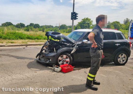 Vetralla - Incidente in via Sant'Angelo