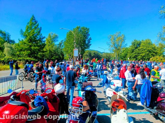 Montefiascone - Il dodicesimo raduno nazionale Vespa