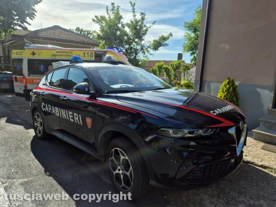 Montefiascone - Carabinieri e 118 in via delle Mosse