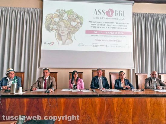 Viterbo - Presentazione di Assaggi - Carlo Zucchetti,Morzillo Francesco, Tiziana Laureti, Domenico Merlani, Chiara Frontini e Marco Tortolini