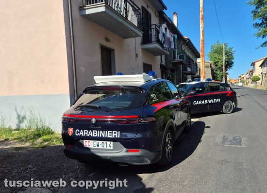 Montefiascone - Carabinieri in via delle Mosse
