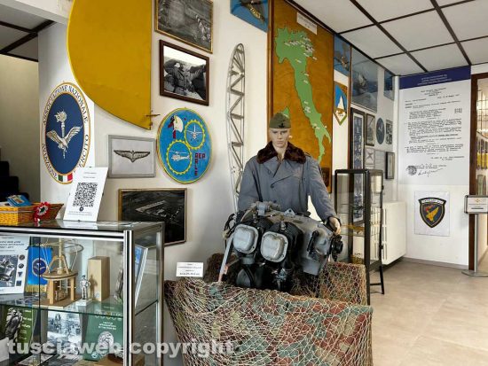 Viterbo - Aviazione dell'esercito - Museo del centro addestrativo