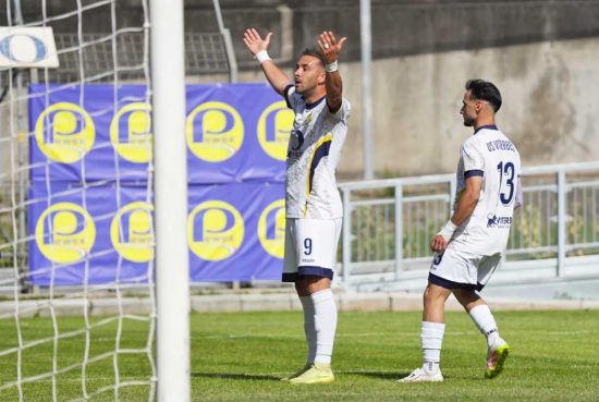 L'esultanza di Danieli dopo il gol