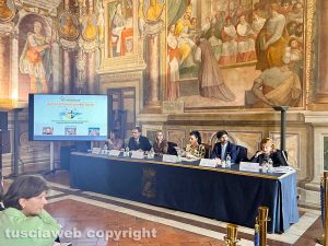 Da destra Marietta Tidei consigliere regionale Lazio, Daniele Sabbatini, Chiara Frontini, Maria Chiara Gadda, Aldo Mattia e la moderatrice Cristina Pallotta