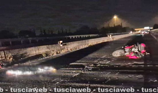 Motociclista muore sulla superstrada, traffico bloccato in direzione Orte