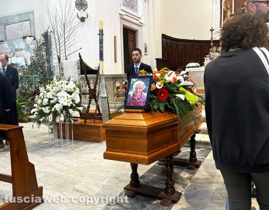 Orte - I funerali di Luciano Riccardi
