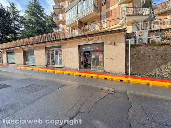 Viterbo - I cordoli in via della Pila