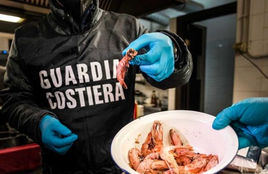 Guardia costiera - Controlli nei ristoranti etnici