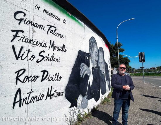 Viterbo - Commemorazione Falcone e Borsellino davanti al murale - Luigi Maria Buzzi