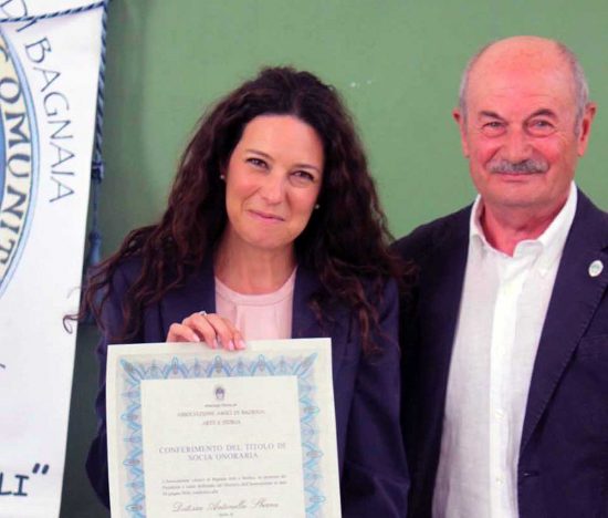 Viterbo - La cerimonia "Conoscere Bagnaia", premiati gli studenti della Ghinucci
