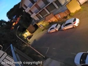 Viterbo - Via Zara - Luce del lampione non funzionante