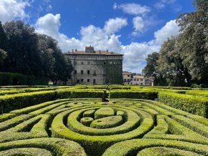 Vignanello - Castello Ruspoli e giardino storico