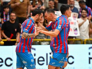 Sport - Calcio - Esultanza della Meta Catania nella finale scudetto
