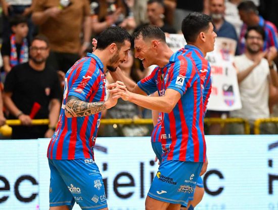 Sport - Calcio - Esultanza della Meta Catania nella finale scudetto