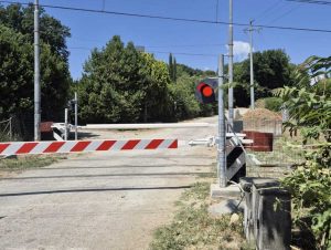 Civita Castellana - Roma nord - Nuovo passaggio a livello con barriere