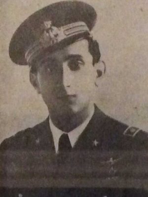 Il capitano Mario Lenti