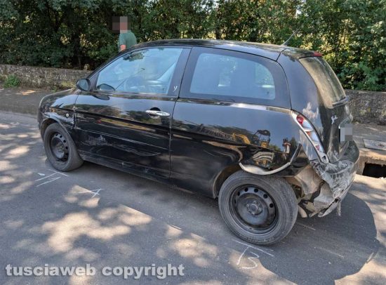 Scontro tra tre auto a Cura di Vetralla