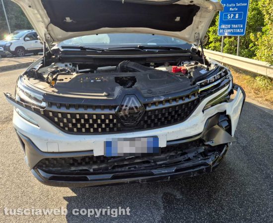 Scontro tra due auto a Marta, diversi feriti